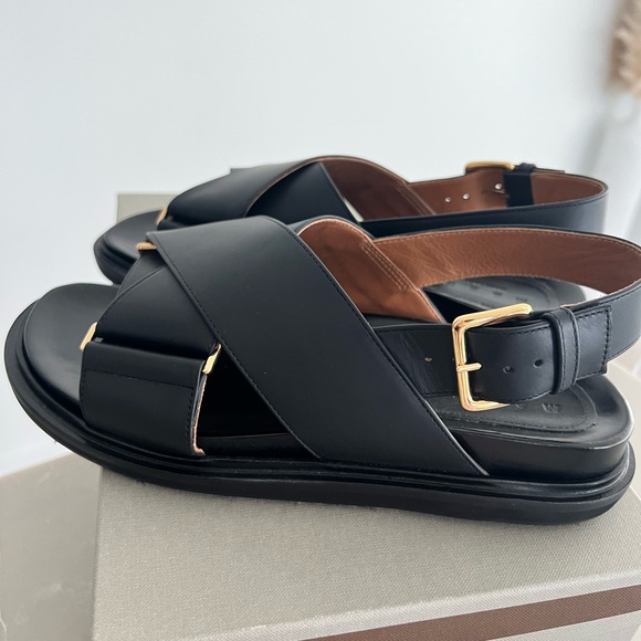 Marni Black Fussbett sandals size 37.5 - Picture 3 of 6